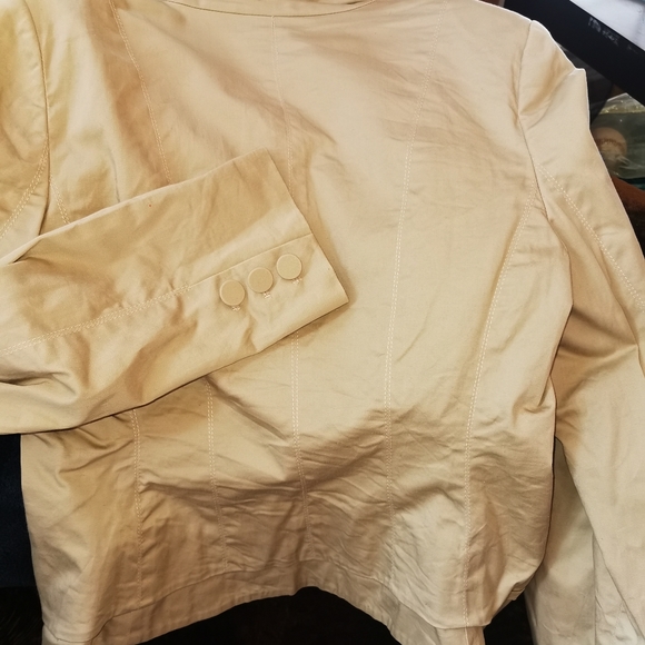 Lovely jacket and pants suit - Picture 5 of 5